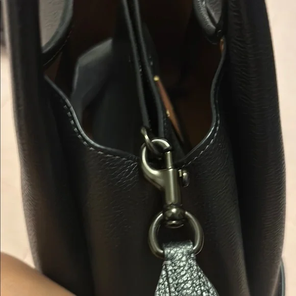 Coach Lana 23 - Picture 6 of 6